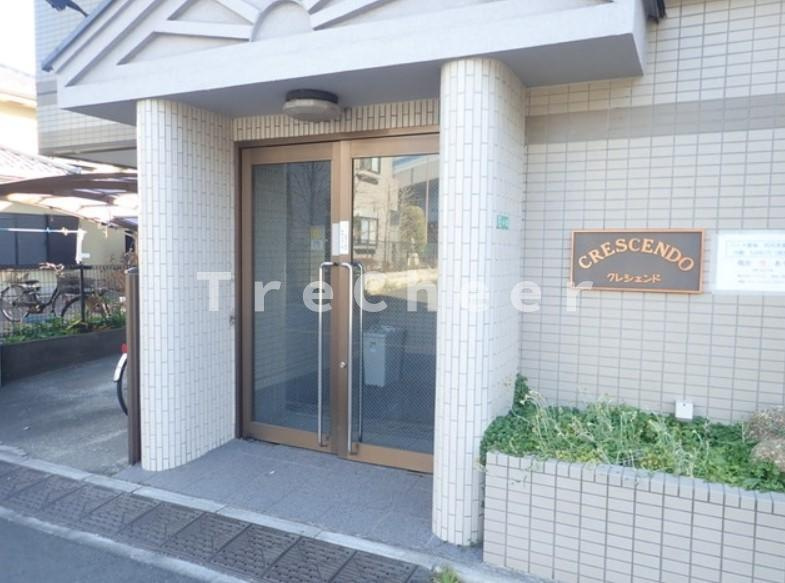 クレシェンドのエントランス