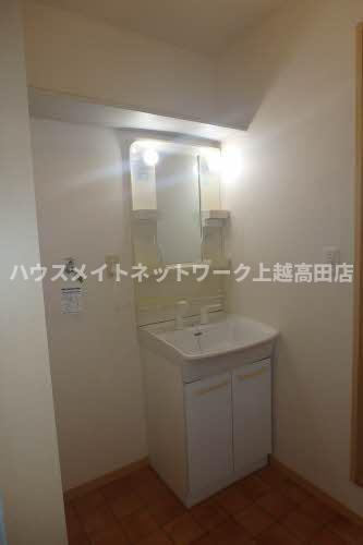 フォンテーヌの独立洗面台|洗髪洗面化粧台