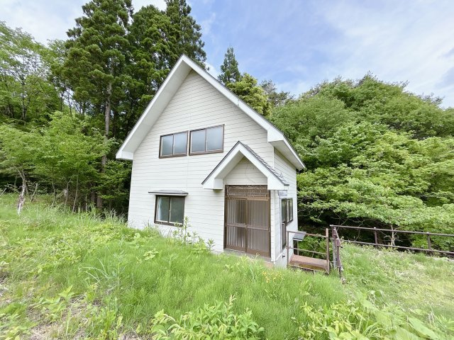 花巻市北湯口第17地割　土地建物