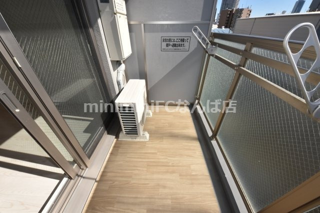 エスリード中之島ザ・コアのバルコニー