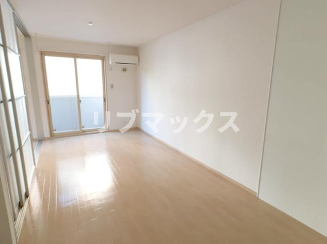 【居間・リビング】山手ヒルズ　壱番館