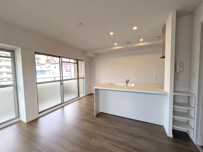 ワコーレグランディール御旅の居間・リビング