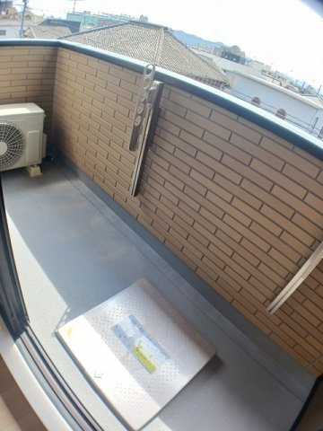 クラール中市　Ａのバルコニー