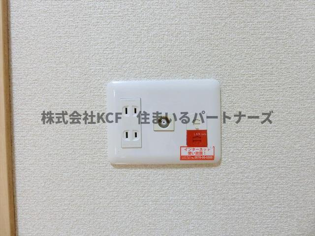 ロイヤルタワー花畑駅前の設備