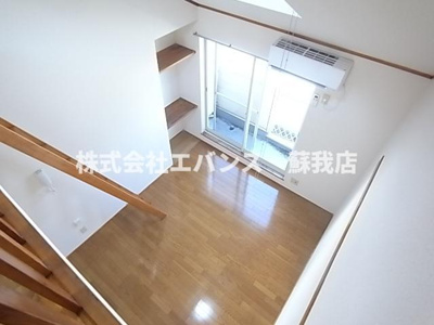 【洋室】 | カーサビアンカⅢ | 明るい洋室です