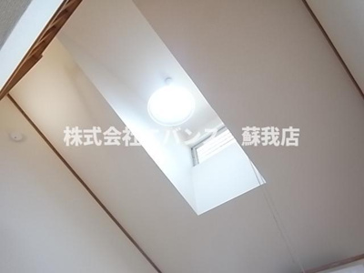 【設備】 | カーサビアンカⅢ | 照明付き