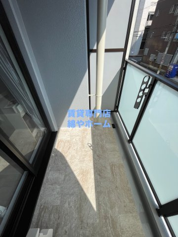 アービングNeo岸里のバルコニー|バルコニー付きです