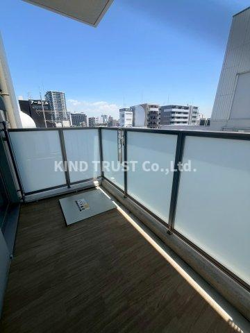 ハイデンス梅ヶ枝のバルコニー|広々としたバルコニーです