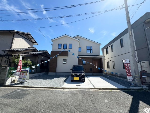 ーmokuーモクー小倉南区東水町３期　【小倉南区　新築戸建て】の外観|駐車スペース並列4台可能♪　【小倉南区　新築戸建て】