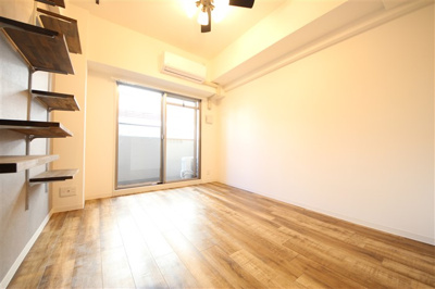 【居間・リビング】 | エスリード難波WEST