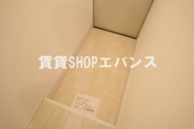 【玄関】 | Likes飯山満町B棟