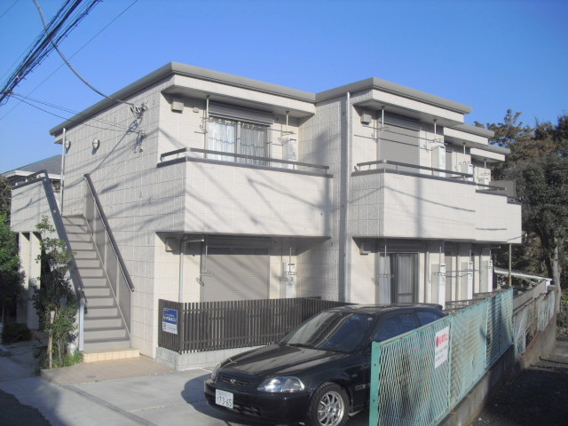 フルール山手Ⅱの外観