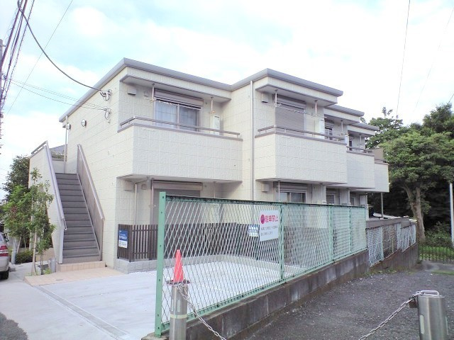 フルール山手Ⅱのエントランス|耐震耐火旭化成ヘーベルメゾン