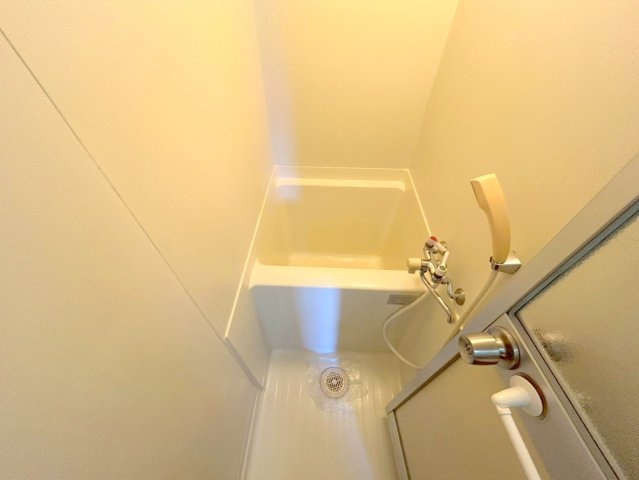 本多マンションの浴室