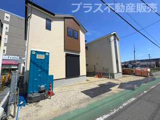 【外観】 | 現地写真。プラス不動産販売なら、現場の全ての棟をまとめてご見学頂けます。