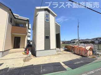 【外観】 | 現地写真。プラス不動産販売なら、現場の全ての棟をまとめてご見学頂けます。