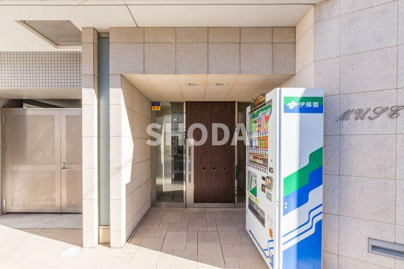 ミューズ両国のエントランス