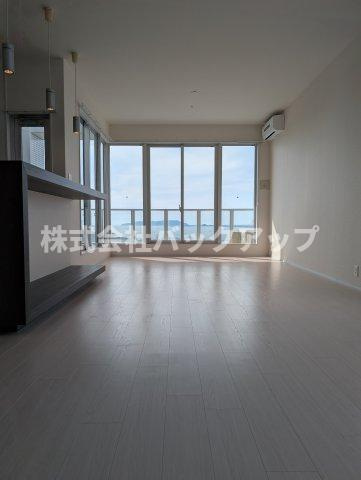 KDXレジデンス大濠ハーバービュータワーの居間・リビング