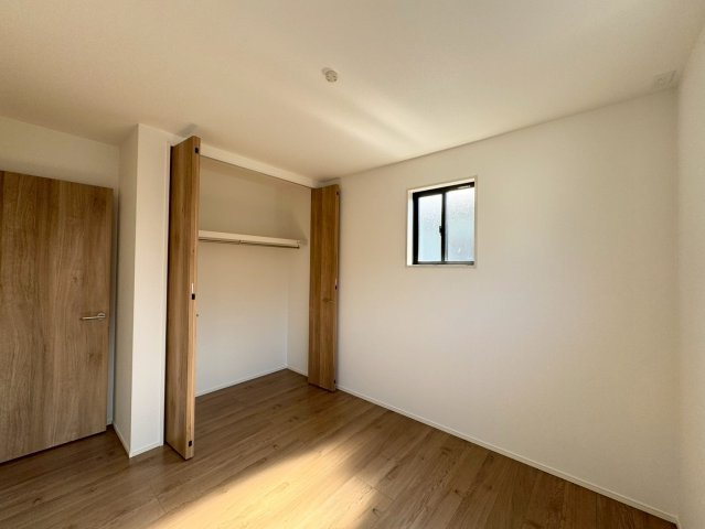 ーBloomーブルームー小倉南区湯川新町4丁目4期　【小倉南区　新築戸建て】の洋室|家具の配置がしやすい、無駄のないシンプルな間取りです。　【小倉南区　新築戸建て】