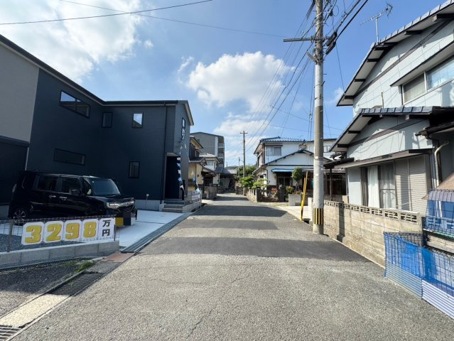 ーBloomーブルームー小倉南区湯川新町4丁目4期　【小倉南区　新築戸建て】の前面道路含む現地写真|Bloomーブルームー小倉南区湯川新町4丁目4期　【小倉南区　新築戸建て】