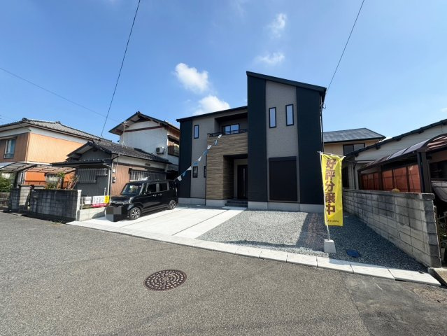 ーAdoble＋アドブル＋ー小倉南区中曽根4丁目5期　【小倉南区　新築戸建て】の外観|スタイリッシュでモダンなデザインが魅力♪【小倉南区　新築戸建て】