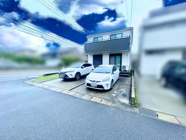 日進市浅田平子三丁目戸建の前面道路含む現地写真|日進市浅田平子3丁目戸建
間取4LDK　土地面積48.44坪　建物面積27.92坪