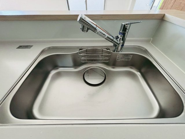 よかタウン／菊池郡大津町室1２期／１０号棟のキッチン