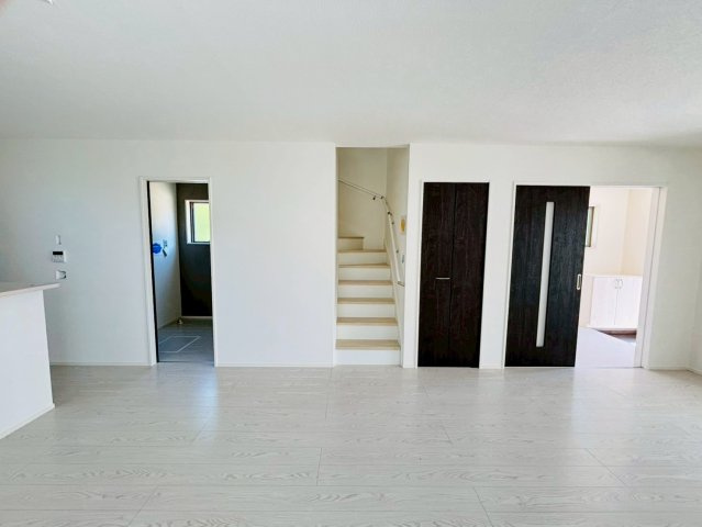 よかタウン／菊池郡大津町室1２期／１１号棟の居間・リビング