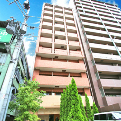 プレサンス梅田インテルノの外観