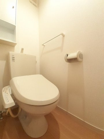 サニースクエアＡのトイレ|落ち着いたトイレです