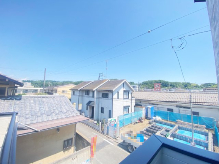 祝　成約済み　八王子市　西寺方町　新築戸建て　１期の展望|～仲介手数料無料☆八王子ひなた不動産～八王子市西寺方町　新築戸建て