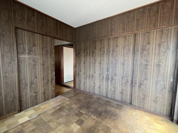 【洋室】 | スライドウォールで仕切れてとても便利です！