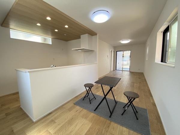 【居間・リビング】 | 明石市第2中朝霧丘　新築戸建