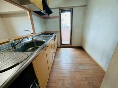 【キッチン】 | ファミールハイツ泉大津セントハーバーシティ２番館　