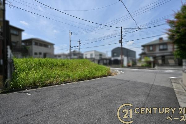 北葛城郡上牧町ゆりが丘１丁目の売地の前面道路含む現地写真|■現地撮影写真■二方角地で開放感があります！