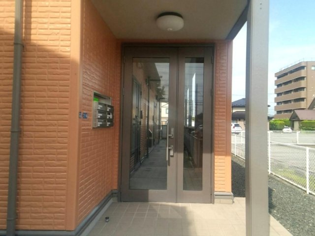 メゾンドテポーレのエントランス