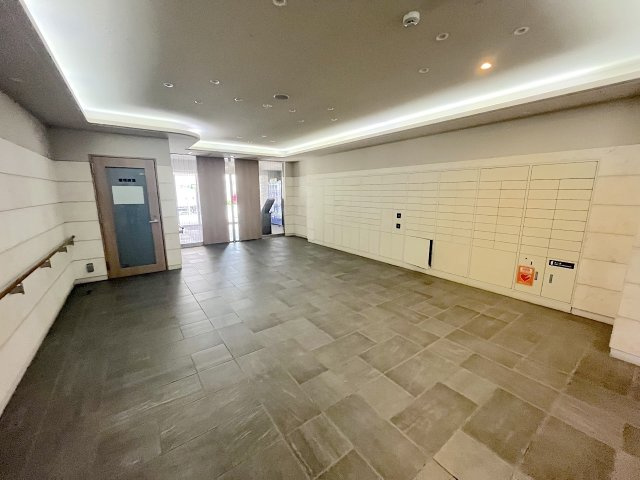 エイリックタウン博多南ザ・テラスのエントランス