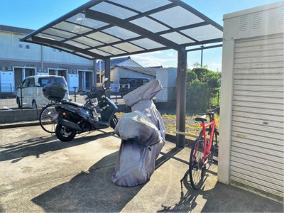 【その他】 | レオネクストエルビエンⅢ | 駐輪場