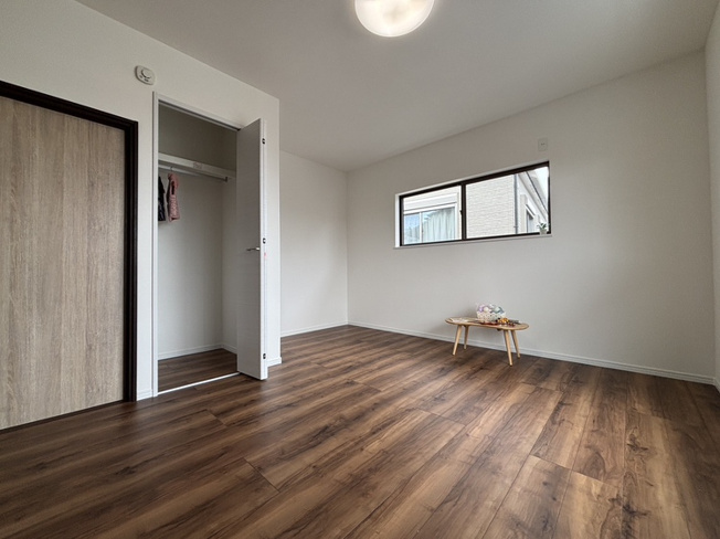 【洋室】 | 明和5丁目中古戸建