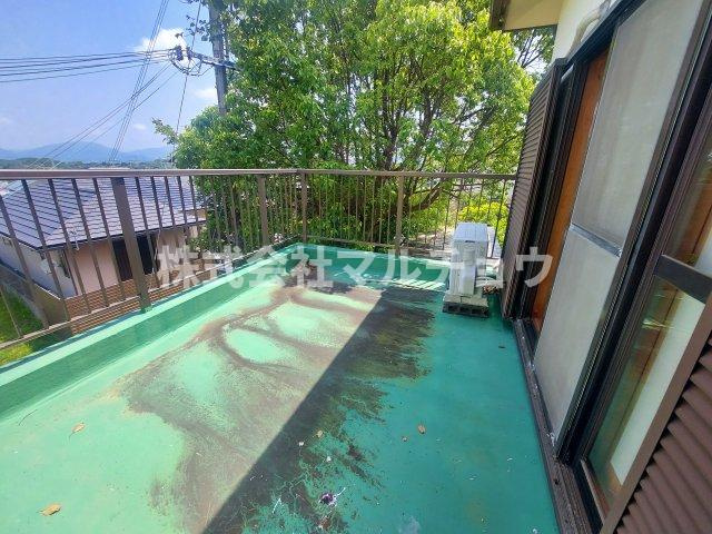 オレンジランド戸建のバルコニー|落ち着いた時間を過ごせるバルコニーです