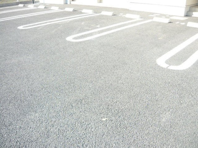 【駐車場】 | グラン・フォーレＢ