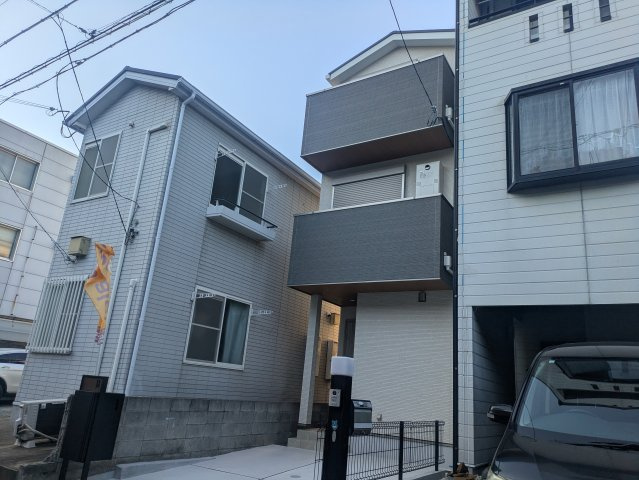 村雨町6丁目新築戸建の画像