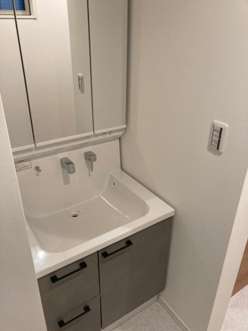 【独立洗面台】の画像