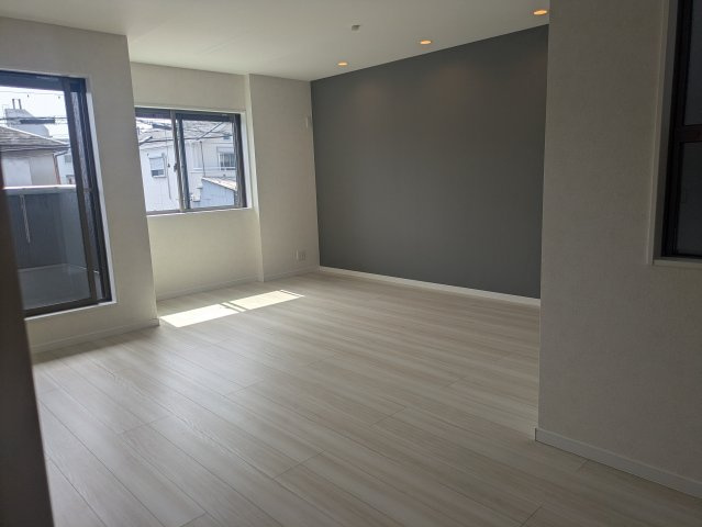 【居間・リビング】の画像