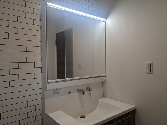 【独立洗面台】の画像