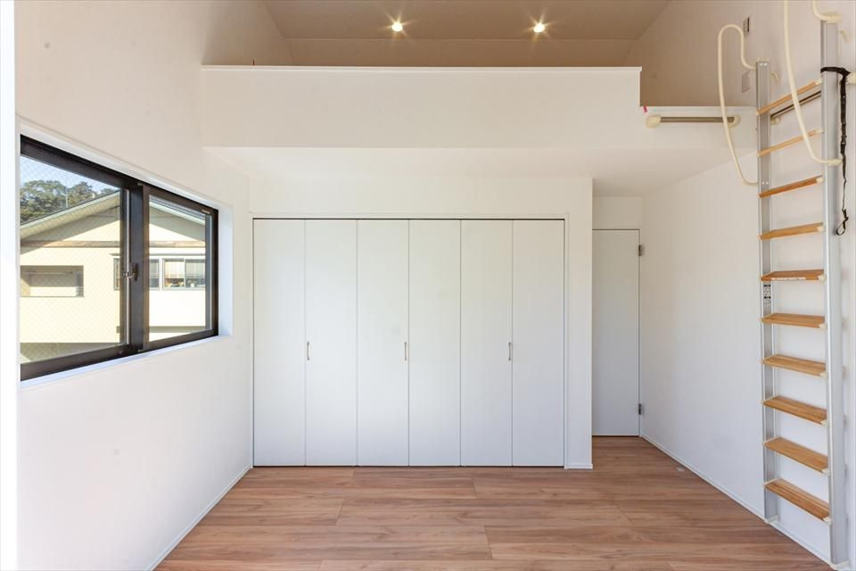 新吉田東5丁目 戸建の収納