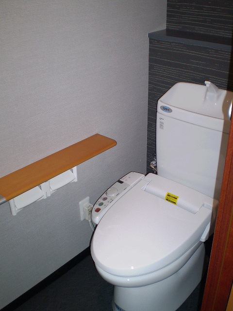 コンソラーレ土佐堀のトイレ