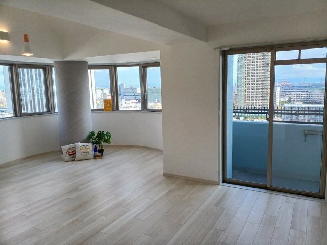 コスモシティ三宮東