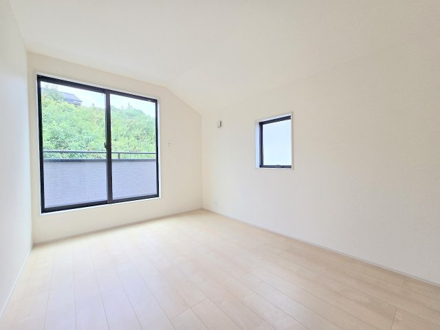 青梅市長淵３丁目　全７棟の洋室