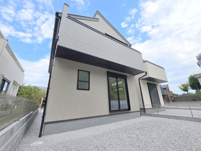 青梅市長淵３丁目　全７棟の外観